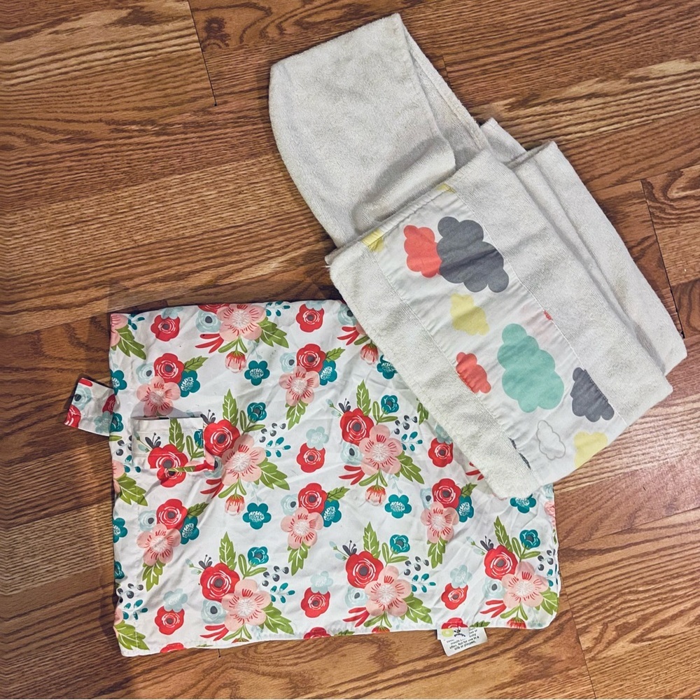 2PC Baby Bundle Large Hooded Towel & Car seat Cover goldbug & Muffle by Aysomi